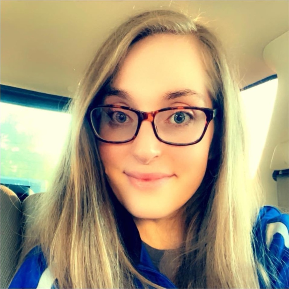 Meet your Posher, Amber